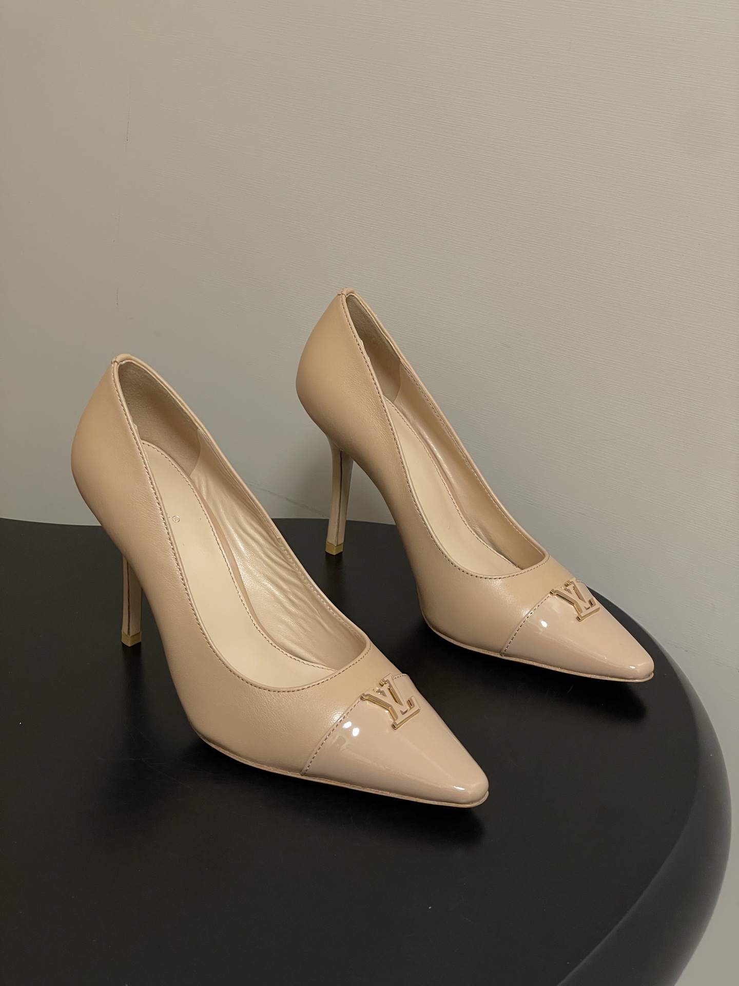 Women's high heels